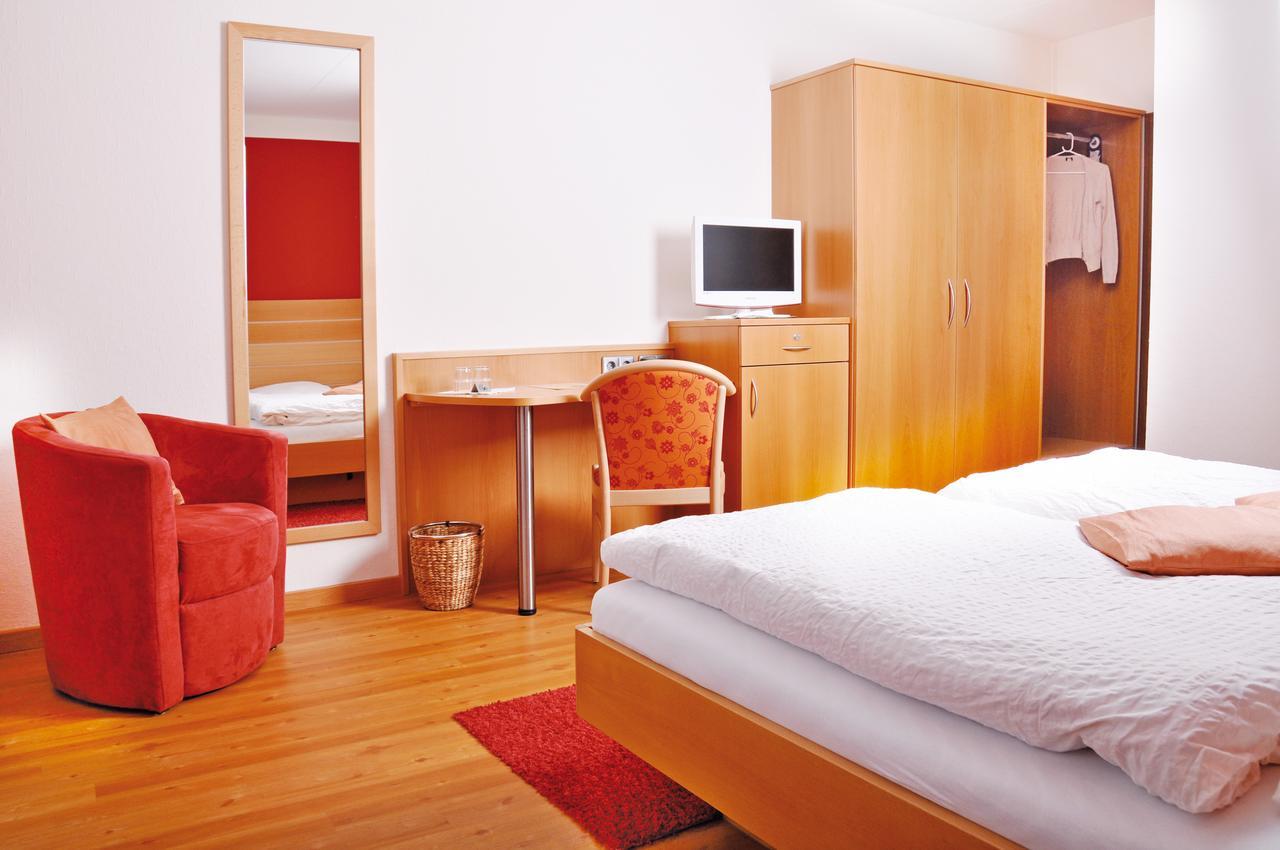 Gartenhotel Feldeck Lauchringen المظهر الخارجي الصورة